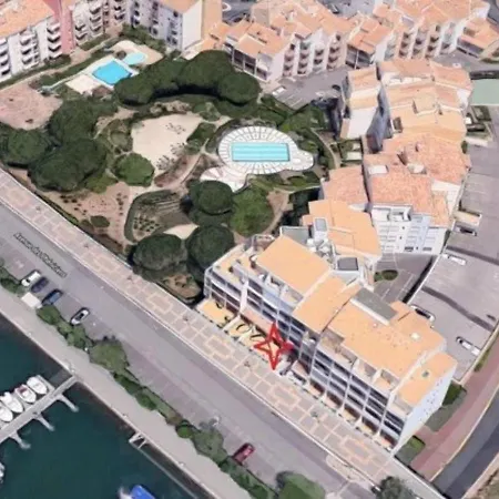 Cap D'agde, 1 Pièce, 4 Personnes - Fr-1-249-328